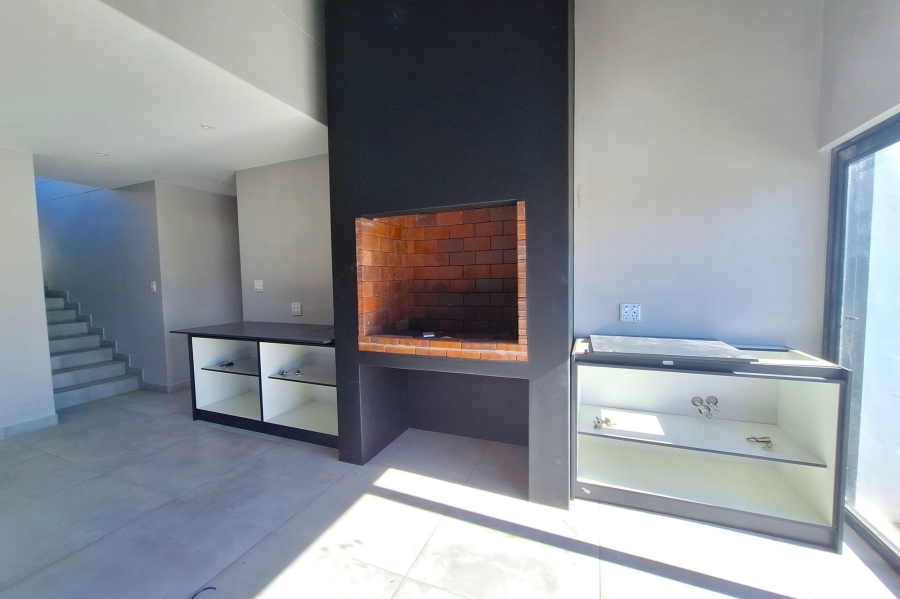 3 Bedroom Property for Sale in Shelley Point Western Cape